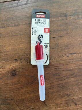 Supreme LED mini glow stick